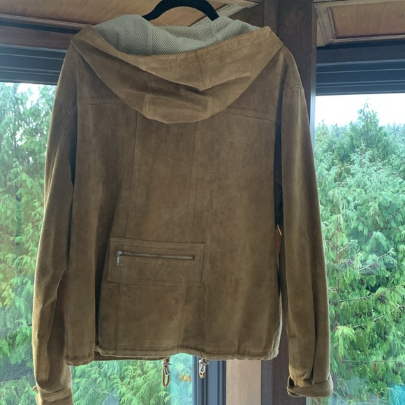 SOLD - Not For Sale
DANIER HOODED SUEDE BOMBER JACKET - Picture 4 of 9